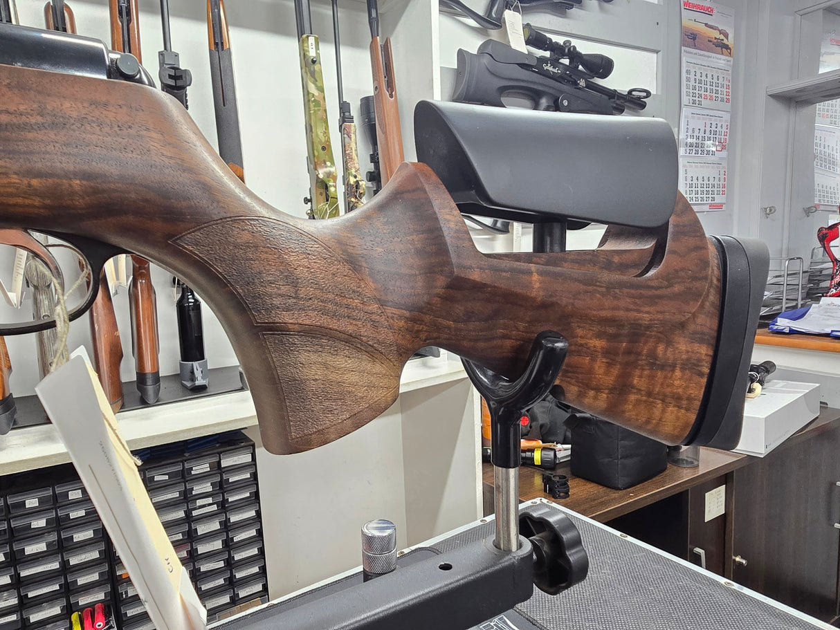 Second Hand Air Arms TX200 Ultimate Springer .177