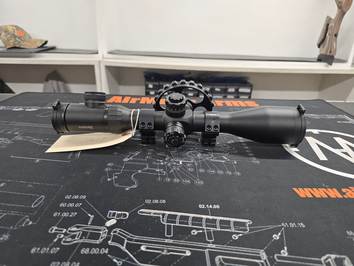 Second Hand Hawke Airmax 30 6-24x50