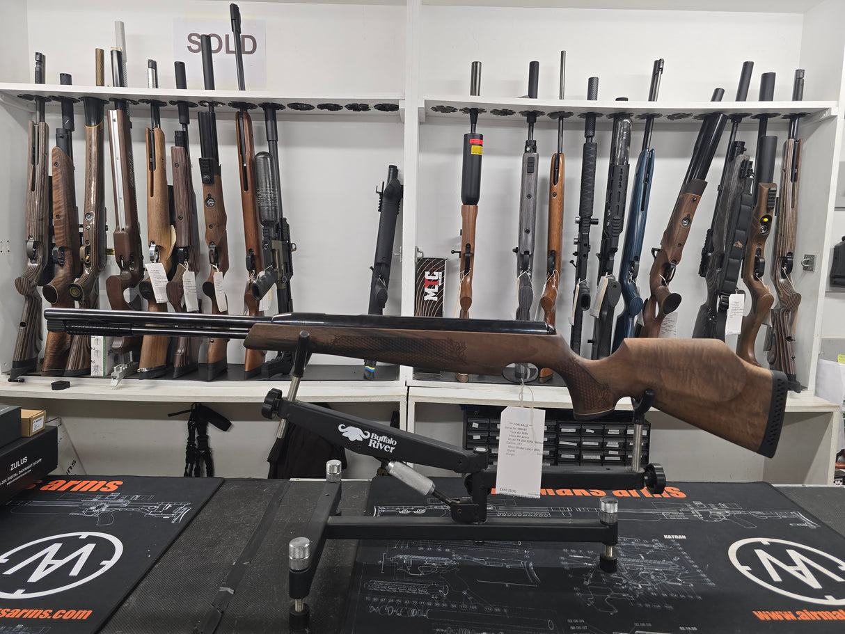 Second Hand Air Arms TX200 Walnut .177