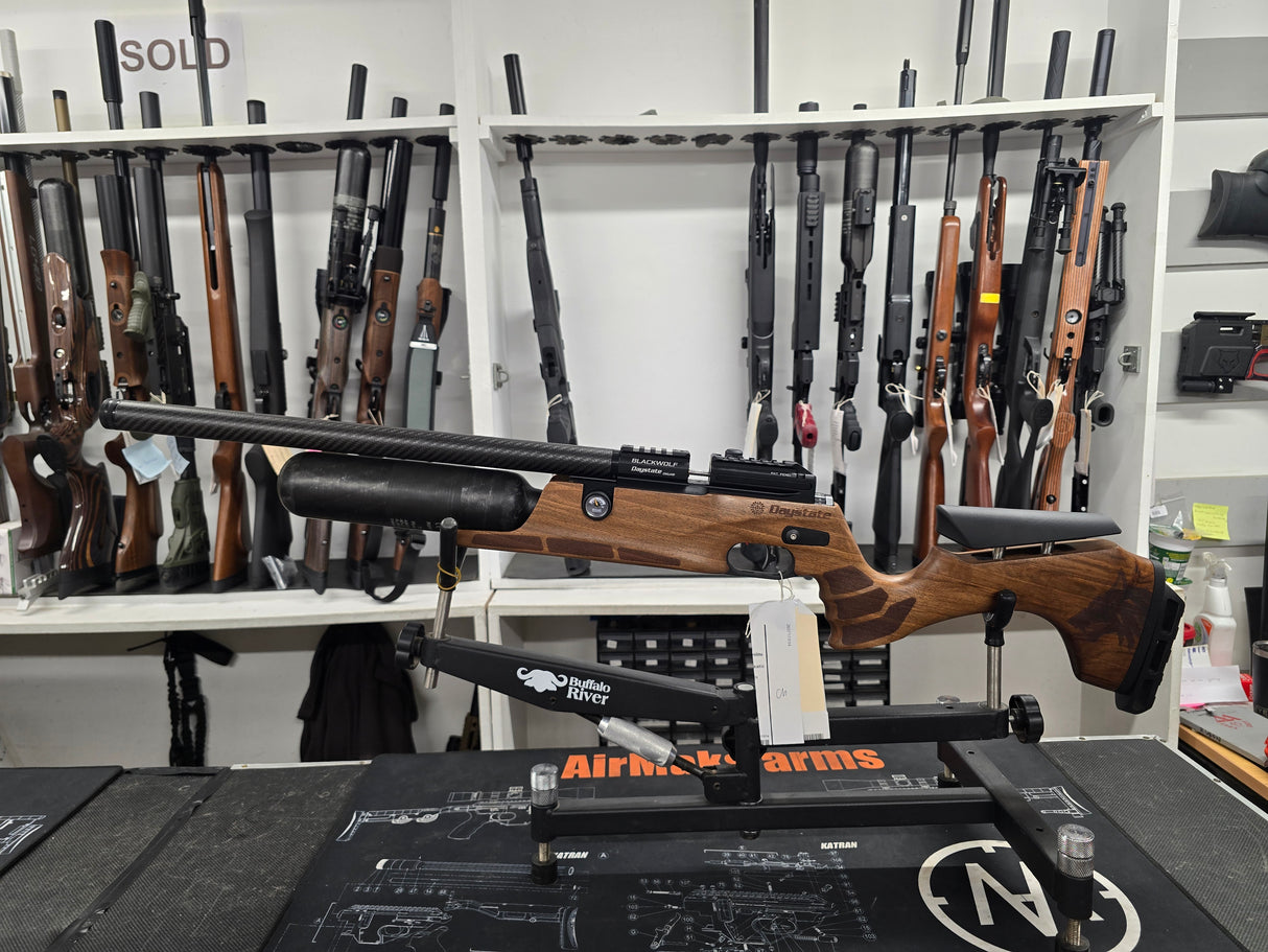 Second Hand Daystate Black Wolf Walnut hilite .177