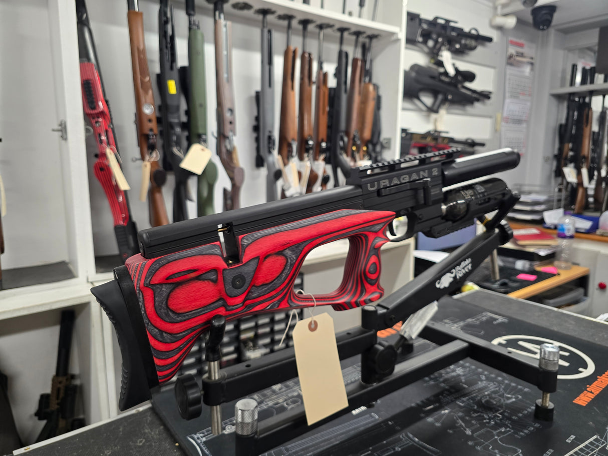 Second Hand AGT Uragan 2 .177 Compact red laminate
