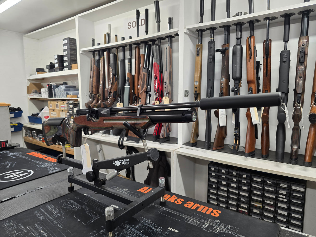 Second Hand Weihrauch HW100X S Laminate .177