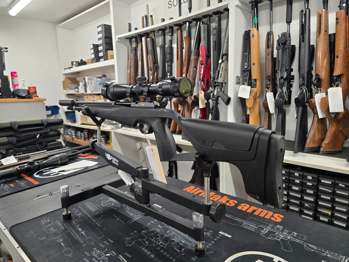 Second Hand Stoeger XM1 .22