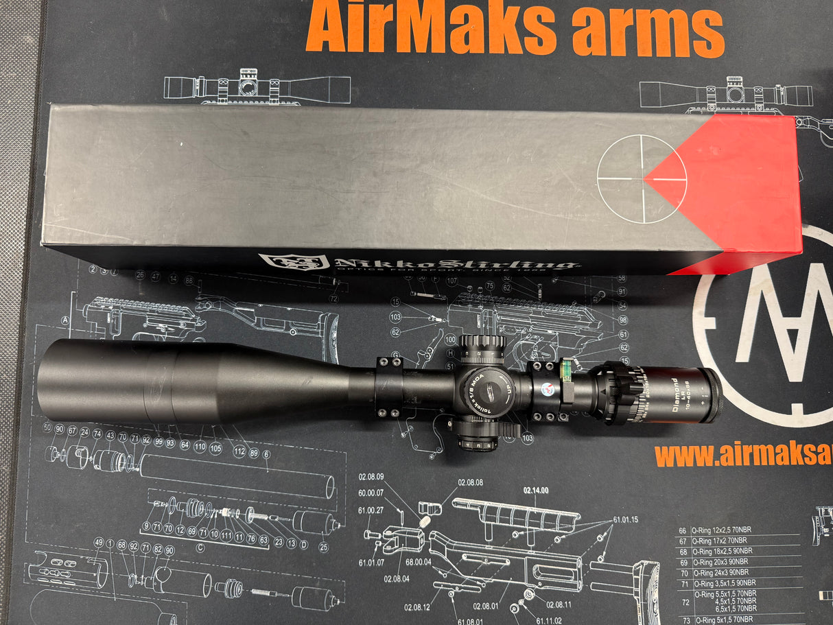 Second Hand Nikko Stirling Diamond Long Range 10-40x56