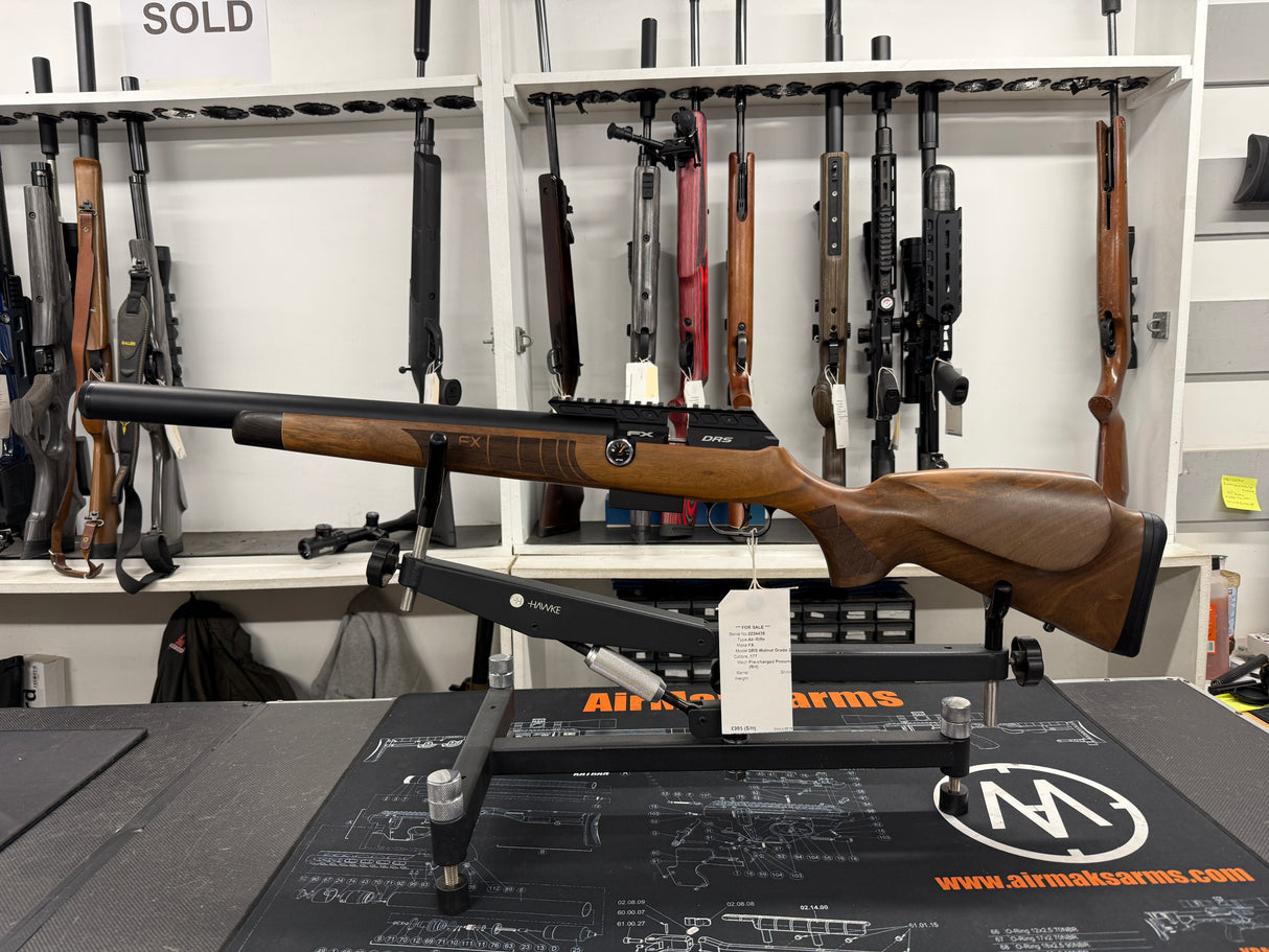 Second hand FX DRS Walnut Grade 2 .177