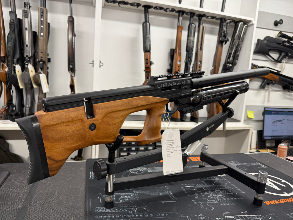 Second Hand AGT Uragan 3 Walnut .177