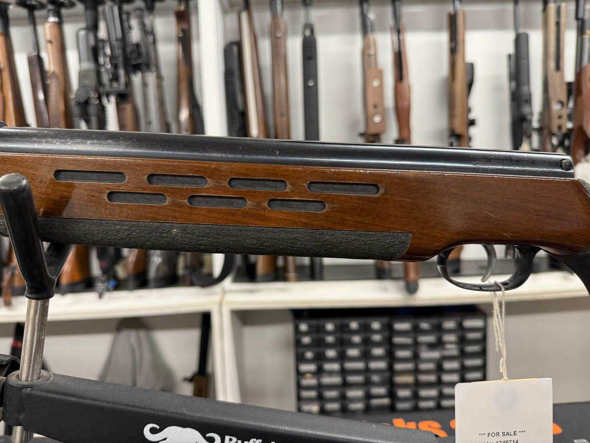 Second Hand Weihrauch HW98 .22