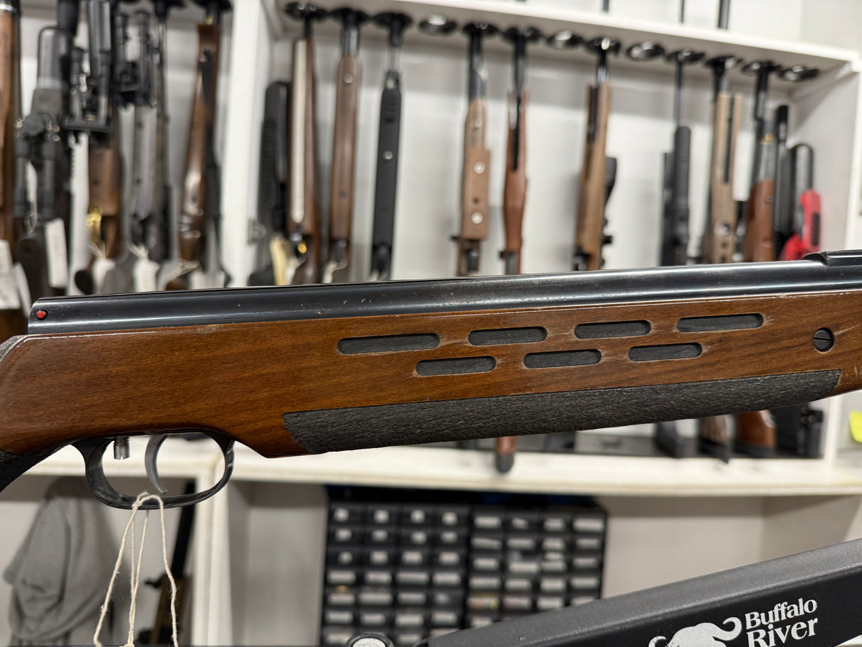 Second Hand Weihrauch HW98 .22