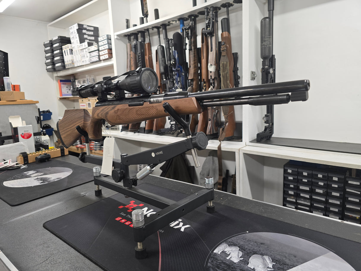 Second Hand Air Arms TX200 HC walnut .177