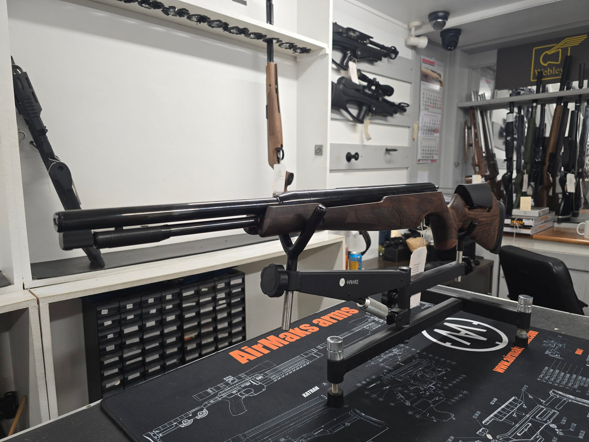 Second Hand Air Arms TX200 Ultimate Springer Walnut .177
