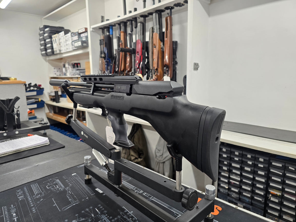 Second Hand Weihrauch HW100 BP .22