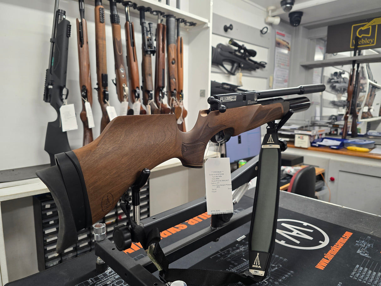 Second Hand BSA R12 Walnut .177