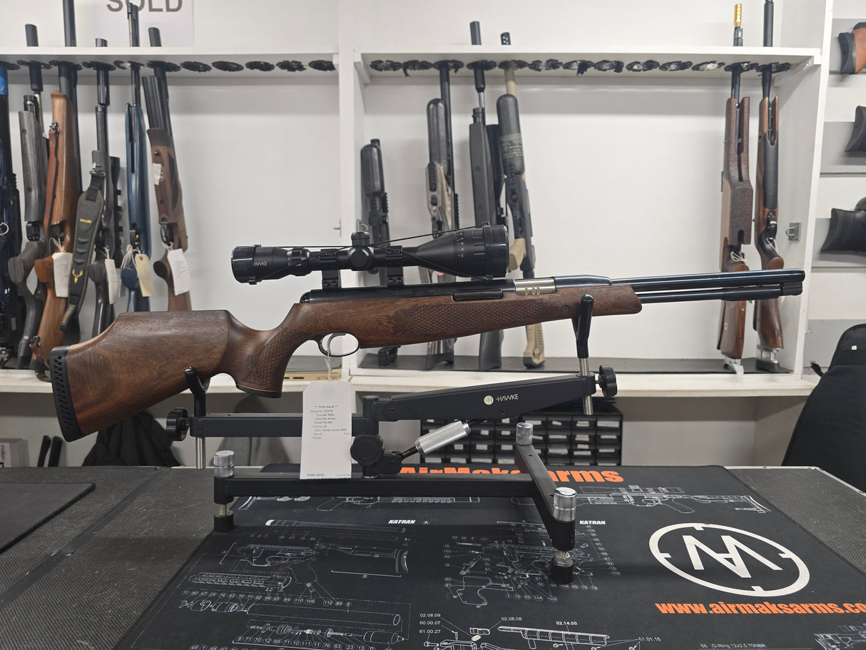 Second Hand Air Arms TX200HC Walnut .22