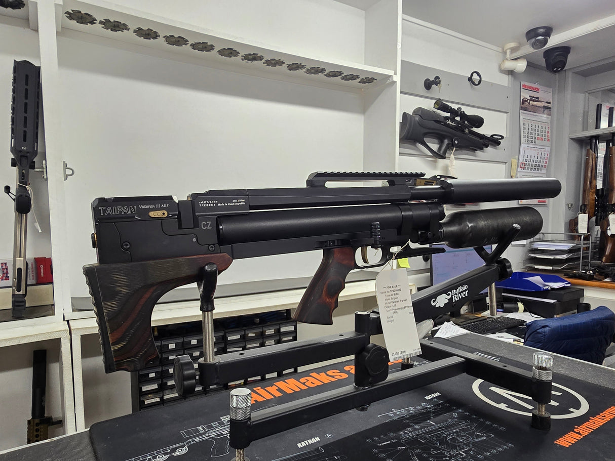 Second Hand Taipan Veteran II .177 Green laminate