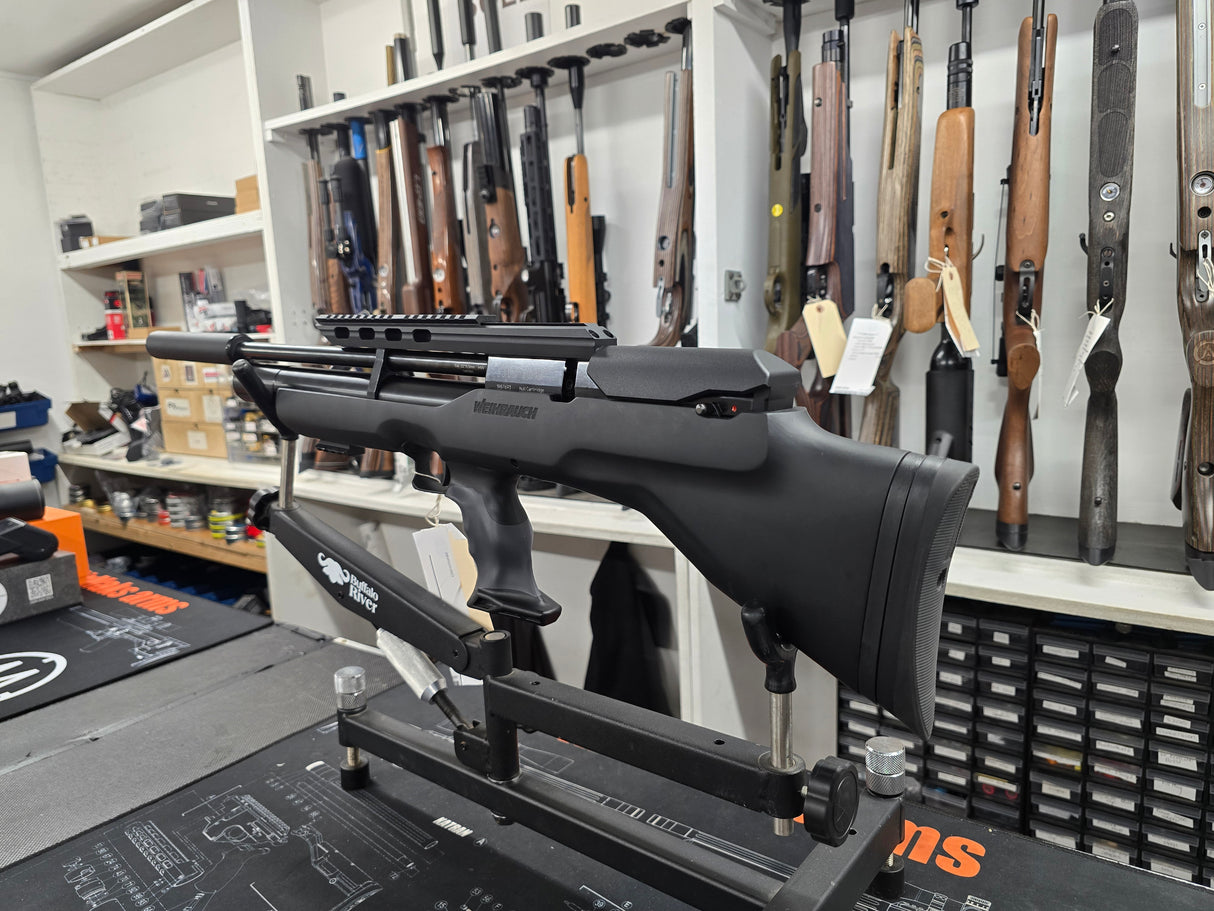 Second Hand Weihrauch HW100 BP .22