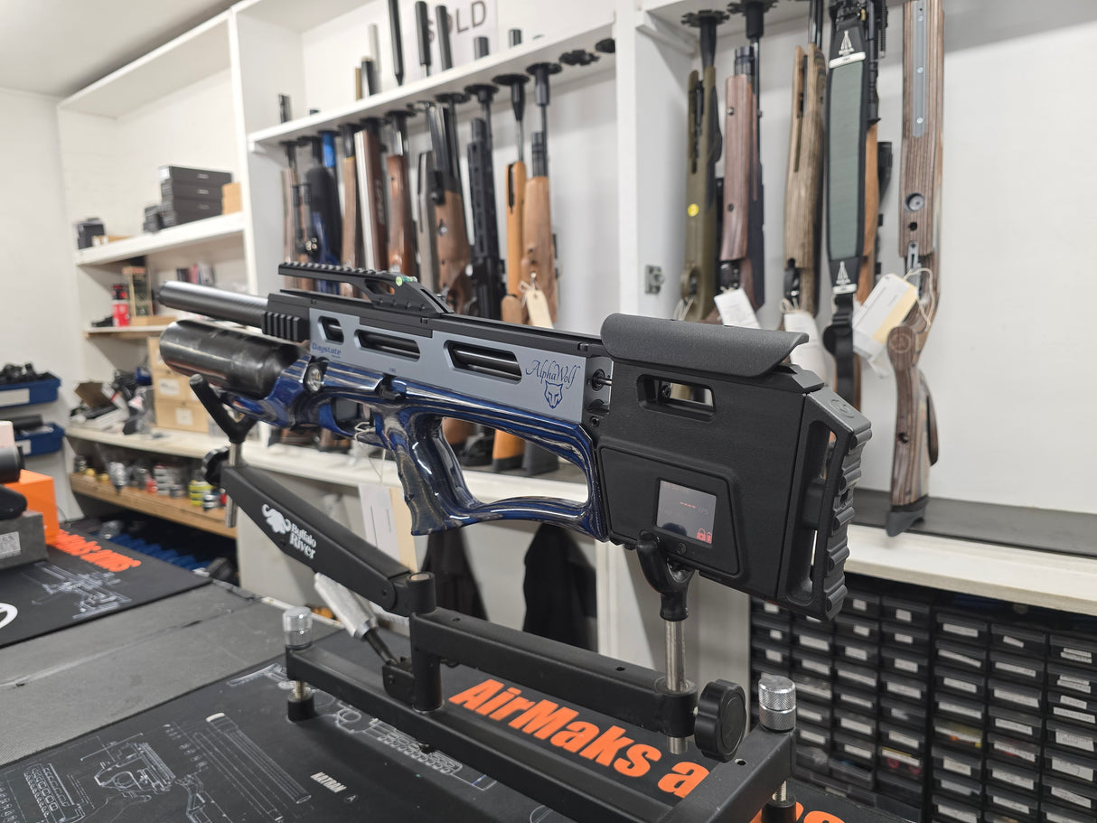 Second Hand Daystate Alpha Wolf blue laminate special edition .177