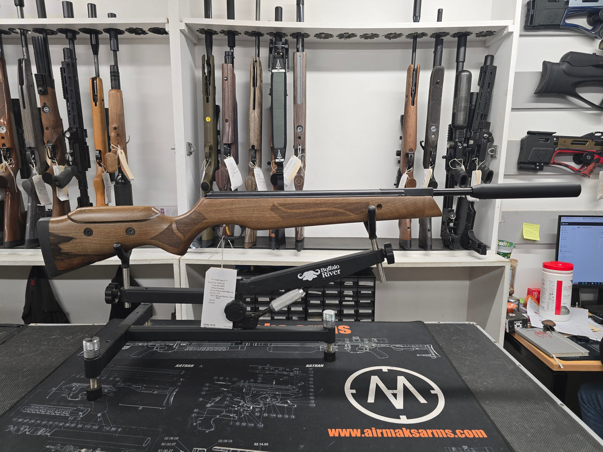 Second Hand Cometa Fenix 400 walnut .177