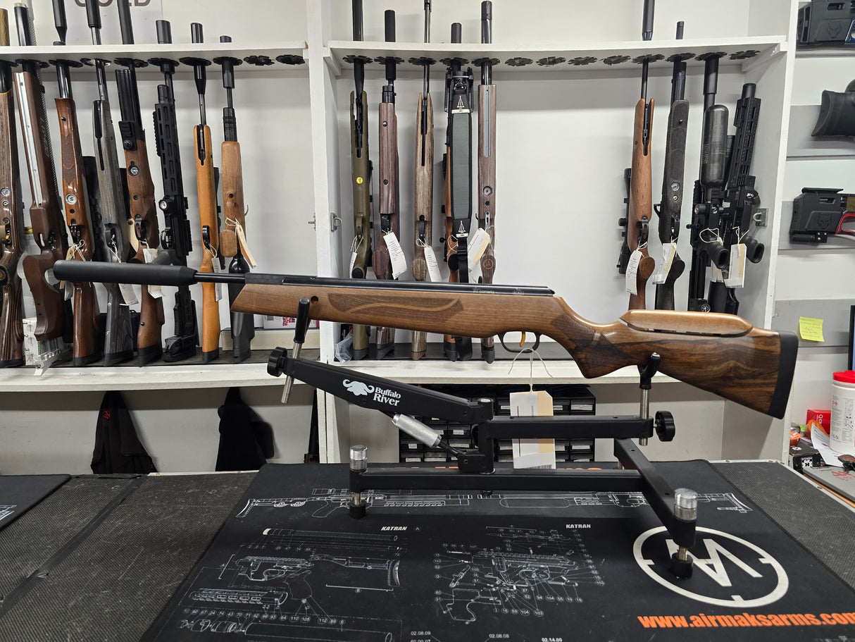 Second Hand Cometa Fenix 400 walnut .177