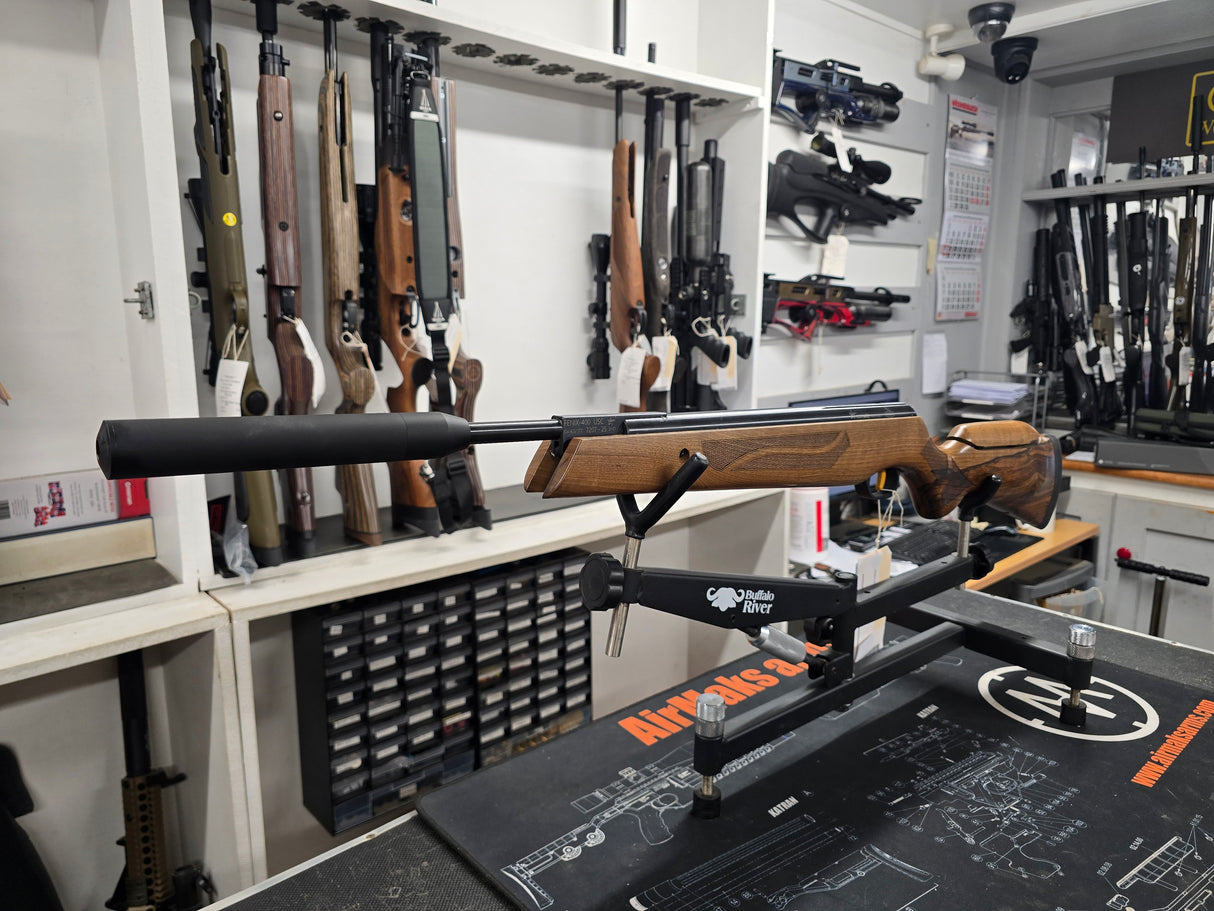 Second Hand Cometa Fenix 400 walnut .177