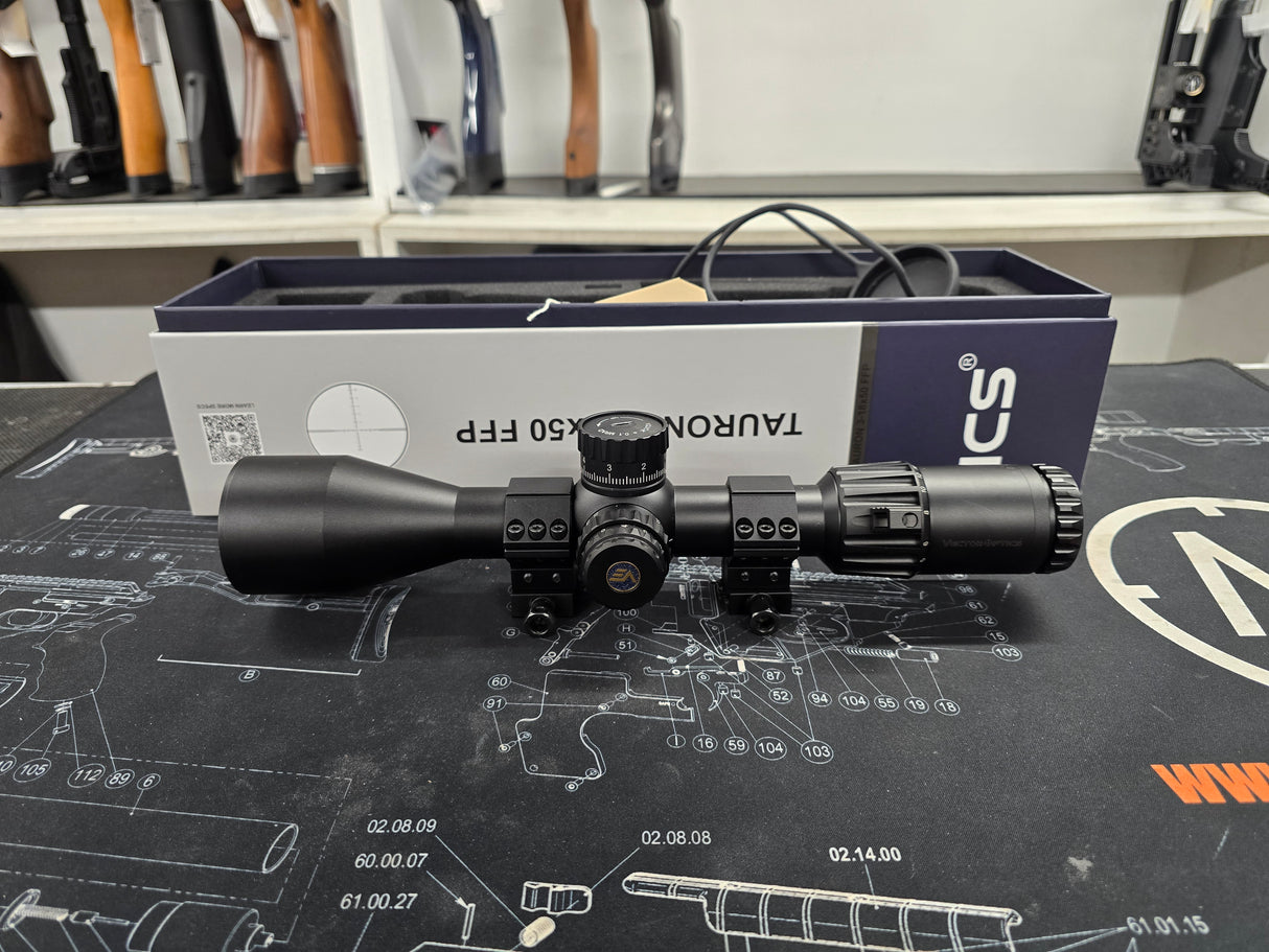 Second Hand Vector Optics Tauron 3-18x50 FFP