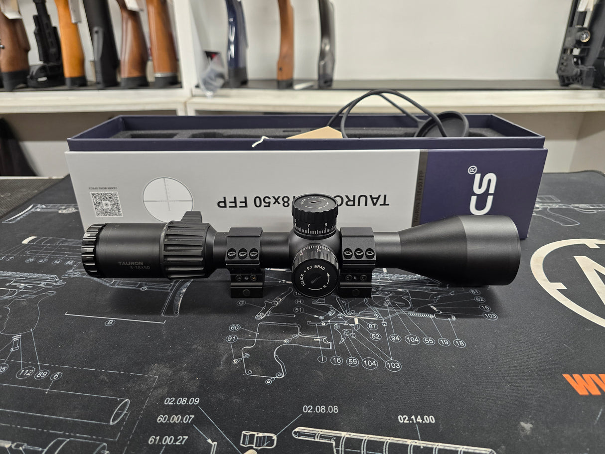 Second Hand Vector Optics Tauron 3-18x50 FFP