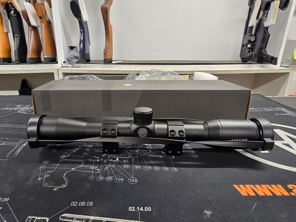Second hand Hawke Fast mount 4x32
