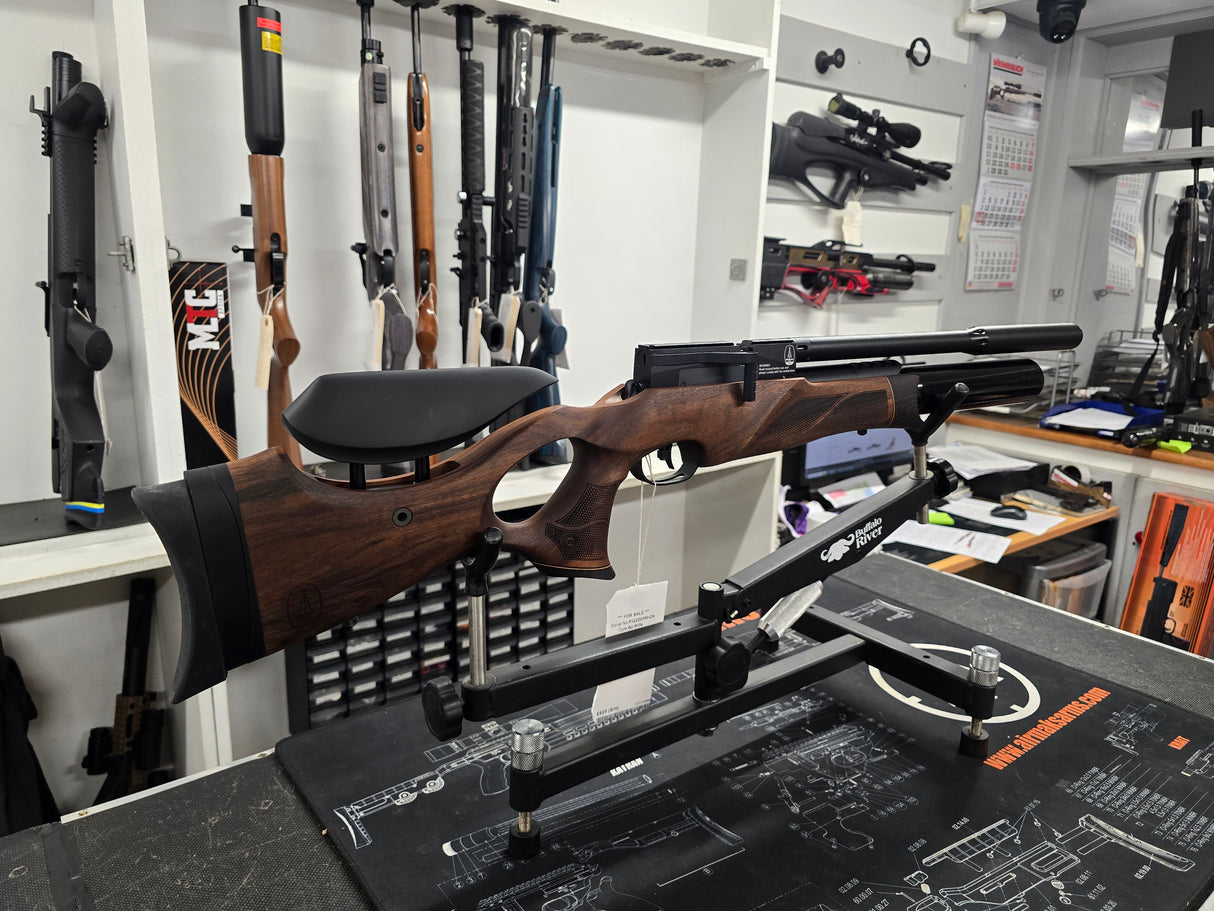 Second Hand BSA R12 CLX Pro Walnut .22