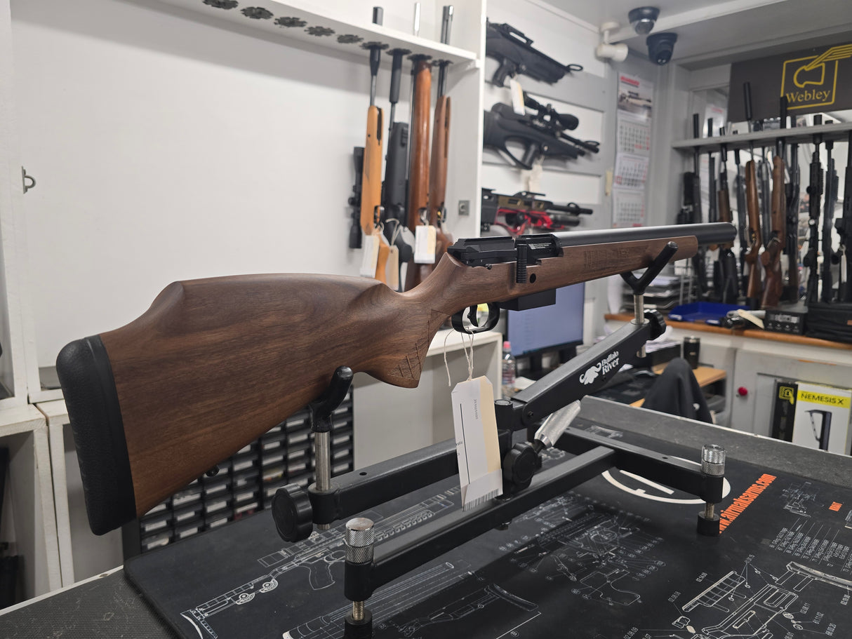 Ex Demo FX DRS Walnut .22