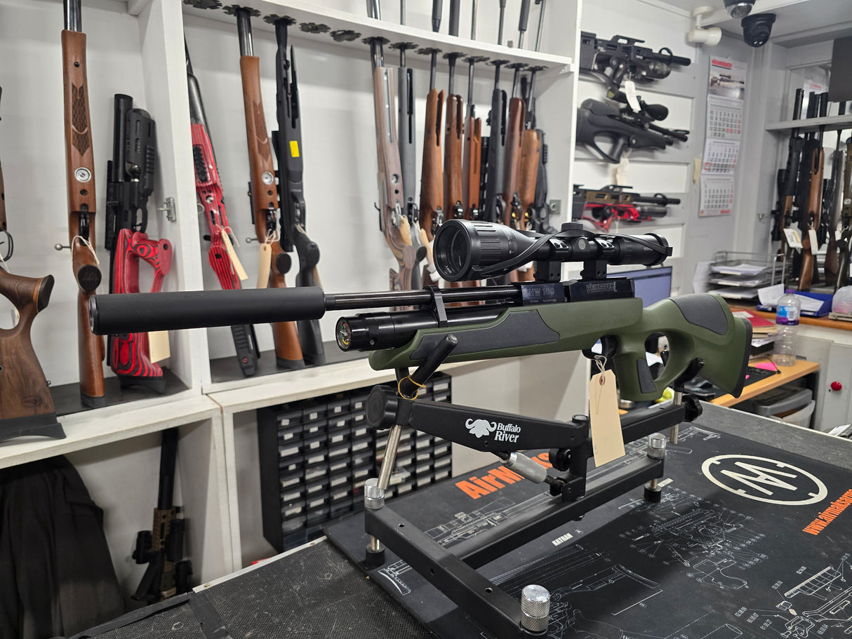 Second Hand Weihrauch HW100KT Synthetic green .177
