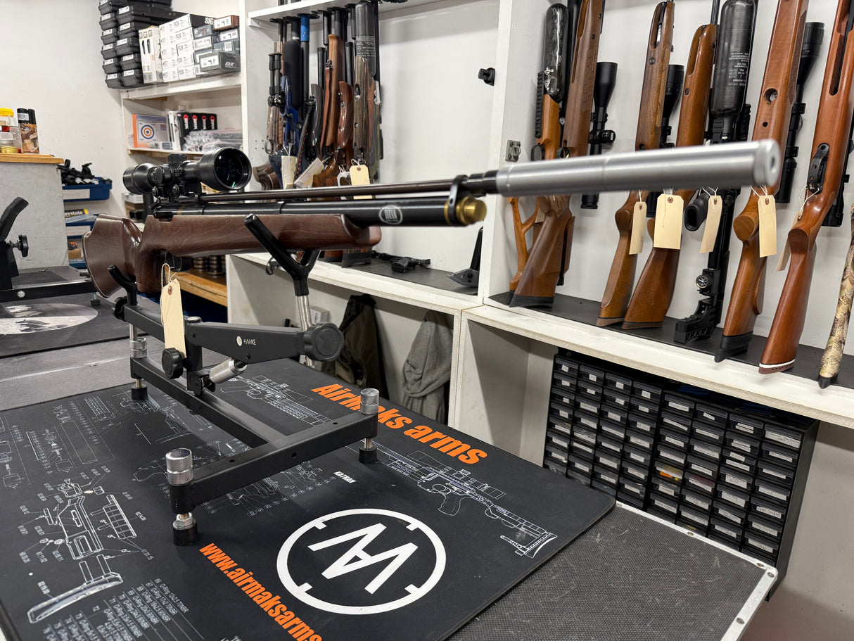 Second Hand Titan Manitee .22