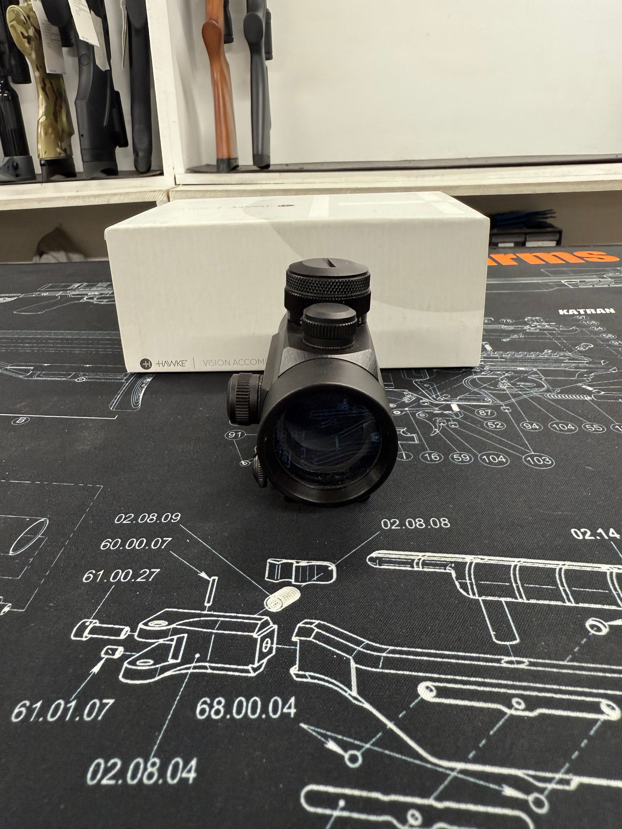 Second Hand Hawke Red Dot 1x30 Weaver