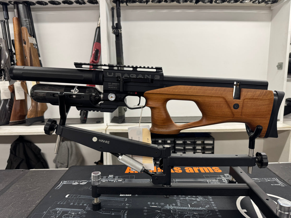 Second Hand AGT Uragan 3 Walnut Compact .177