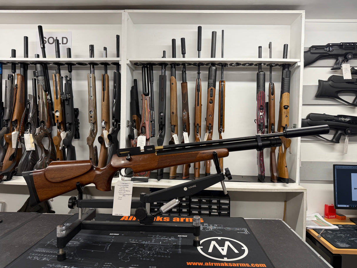 Second Hand FX T12 Walnut .177