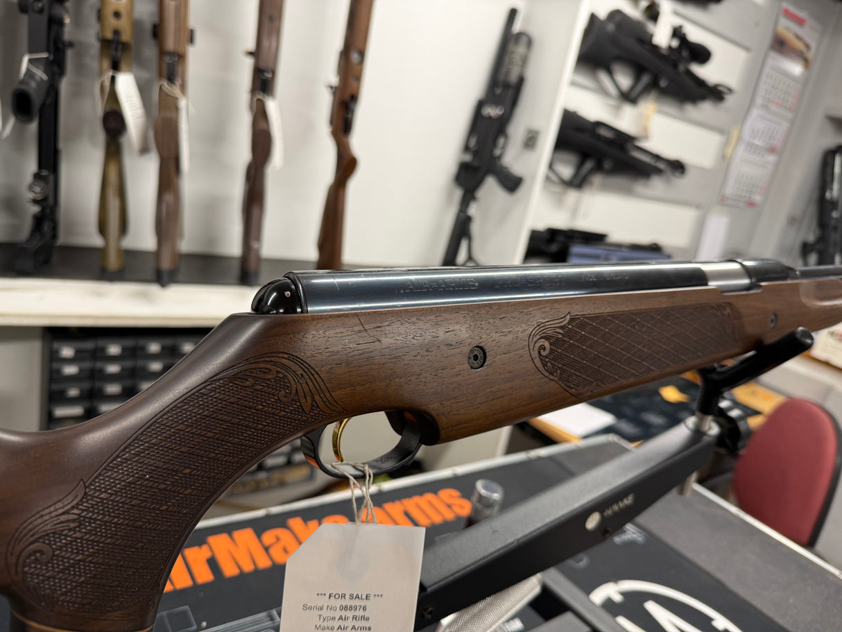 Second hand Air Arms Pro Sport Walnut .22