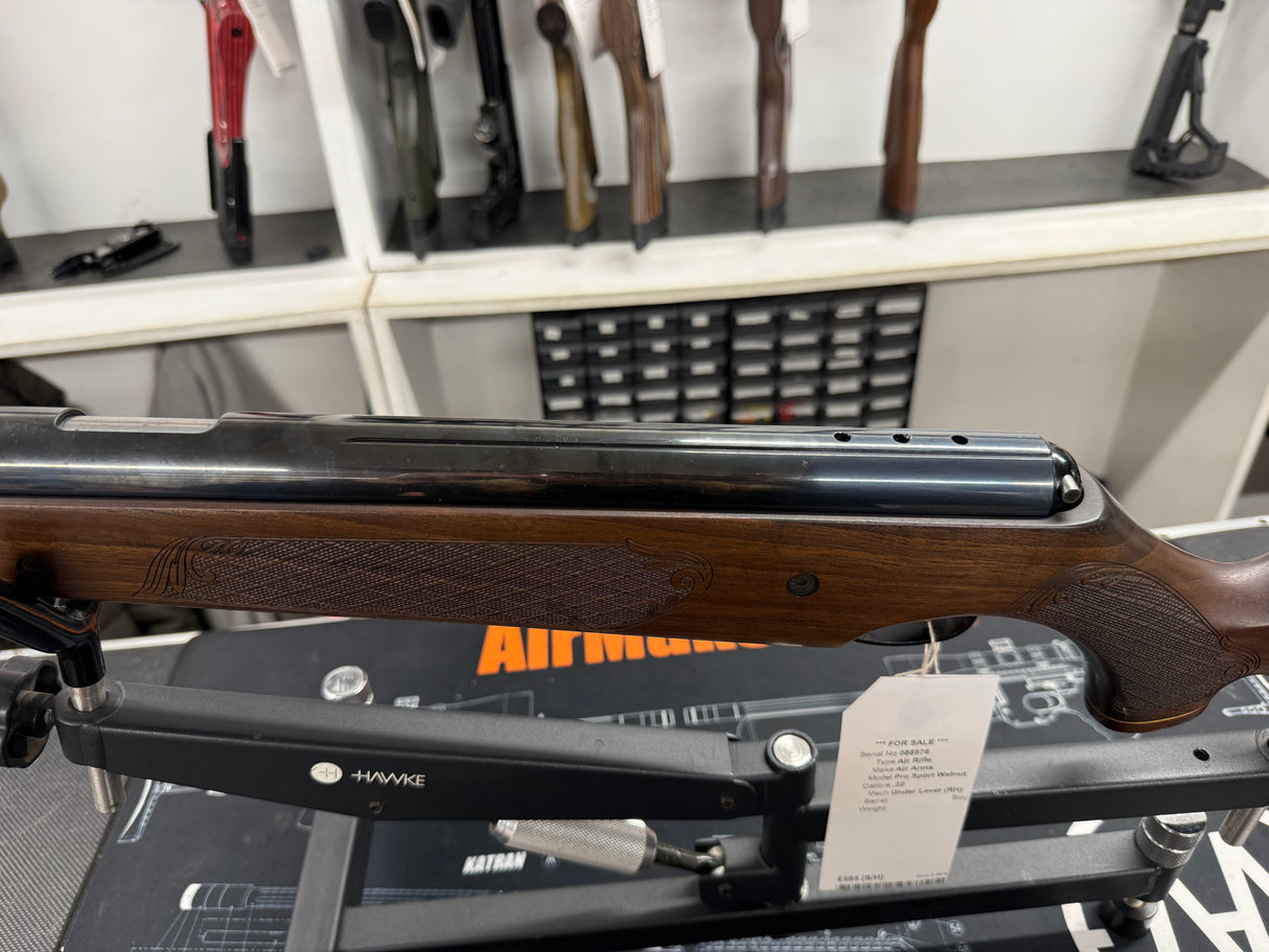Second hand Air Arms Pro Sport Walnut .22