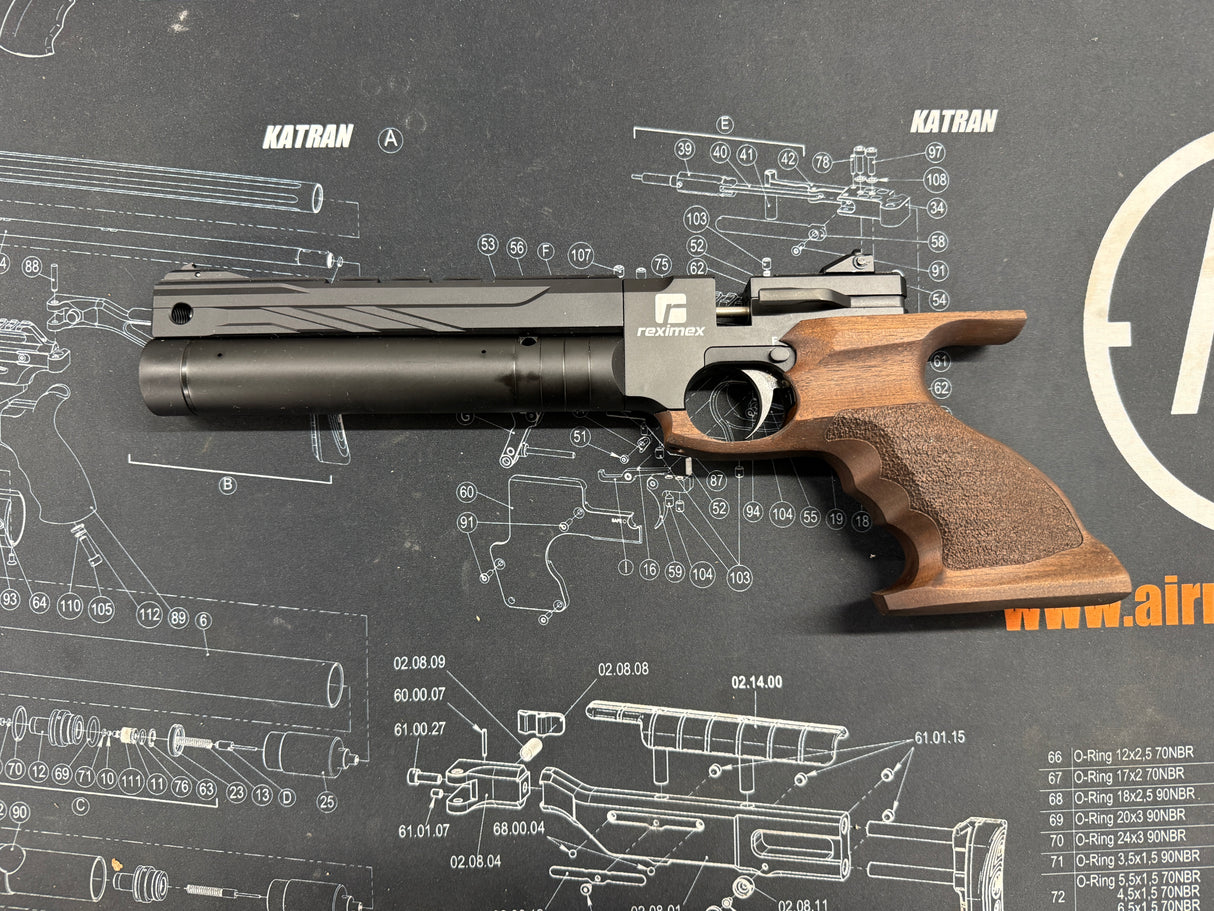 Second Hand Reximex Mito Walnut .177