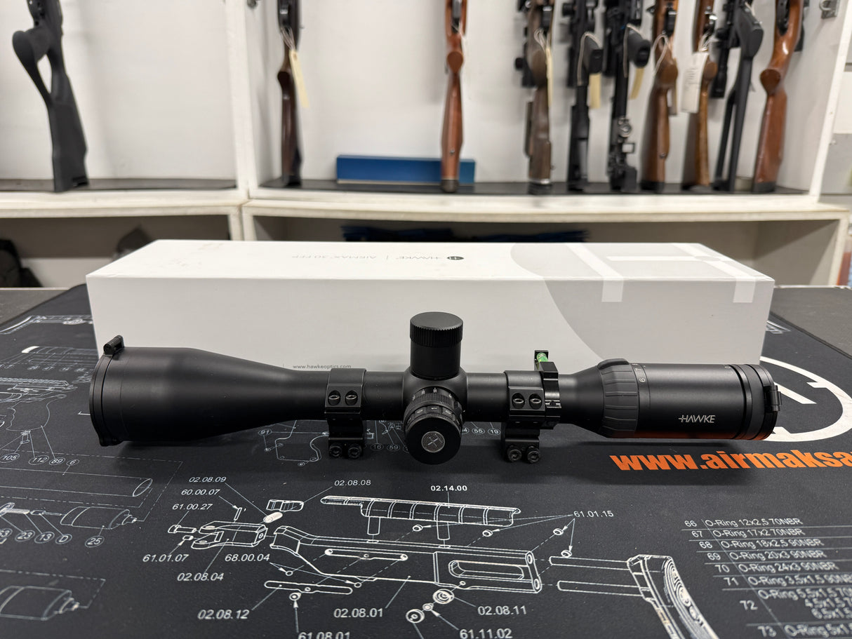 Second hand Hawke Airmax 30 FFP 6-24x50