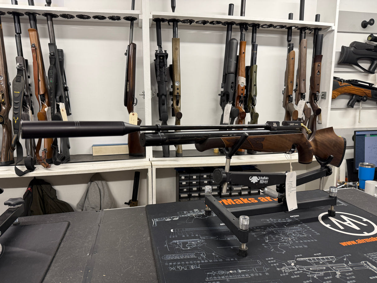 Second hand Air Arms S400 Walnut Left Handed .177