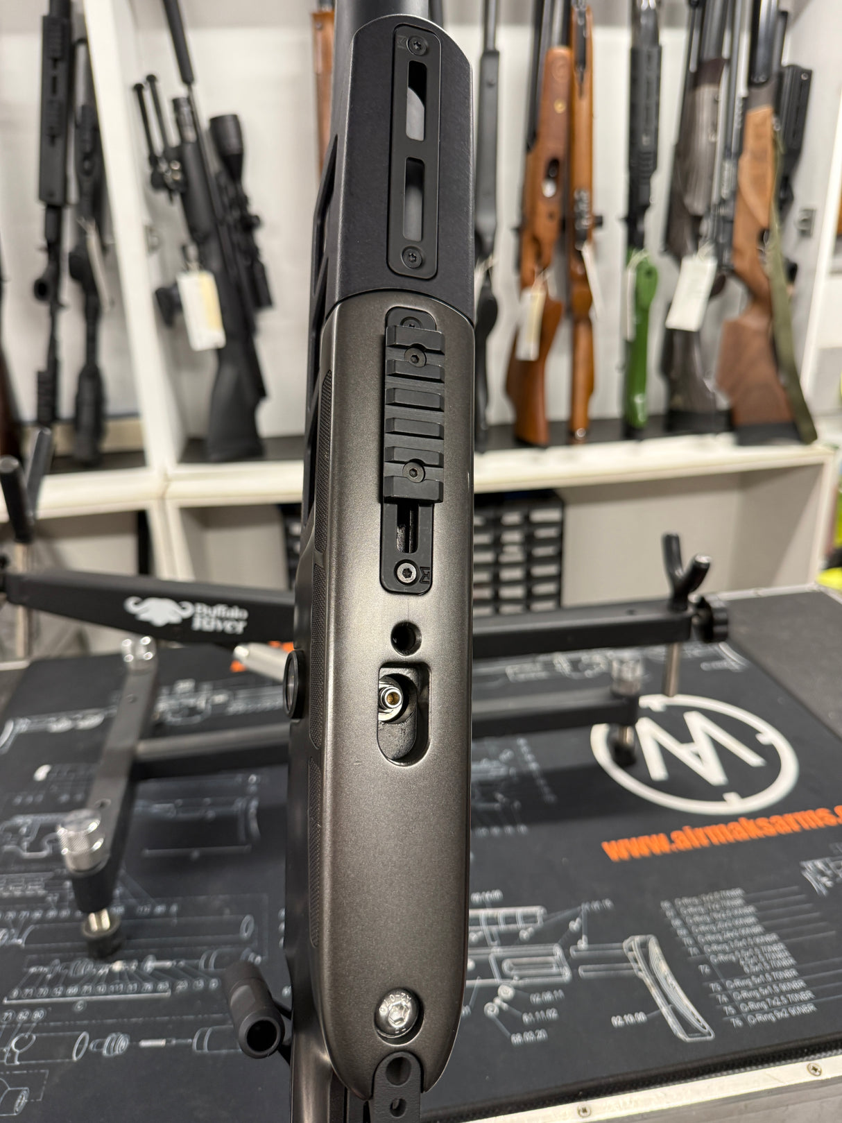 Second Hand Daystate Black Wolf Grey Carbon Cylinder .177