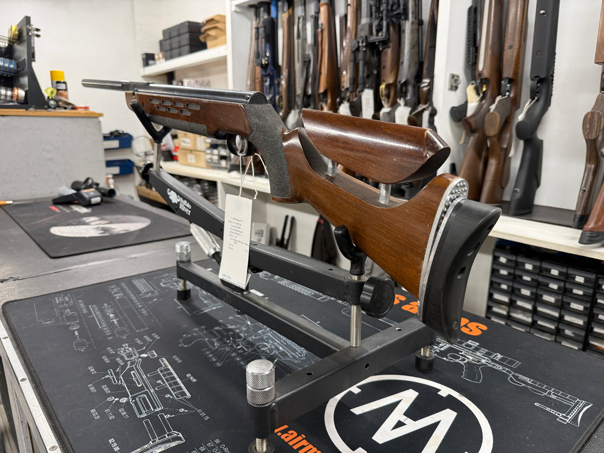 Second Hand Weihrauch HW98 .22