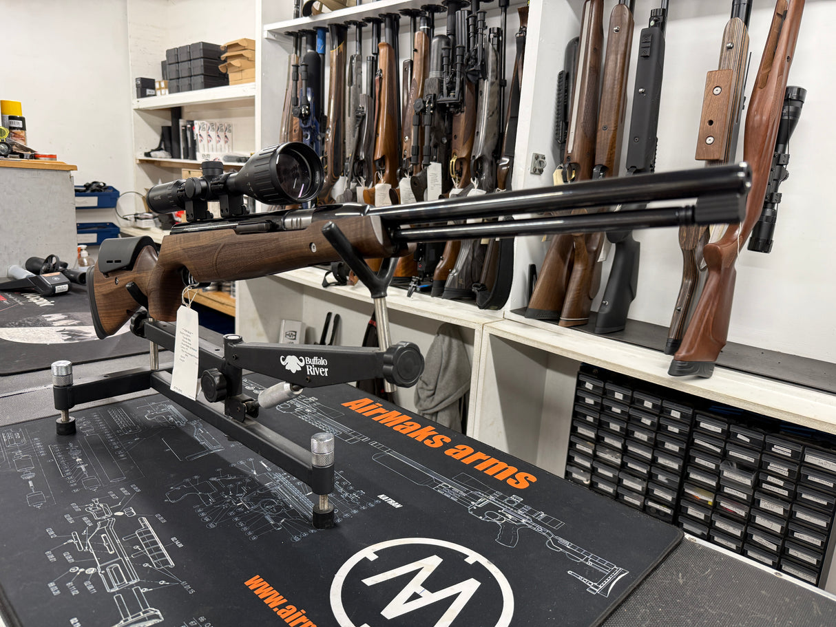 Second Hand Air Arms TX200 Ultimate Springer Walnut .177