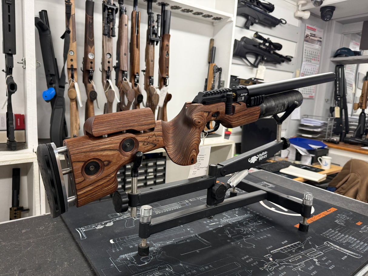 Second hand FX King GRS Brown laminate .22